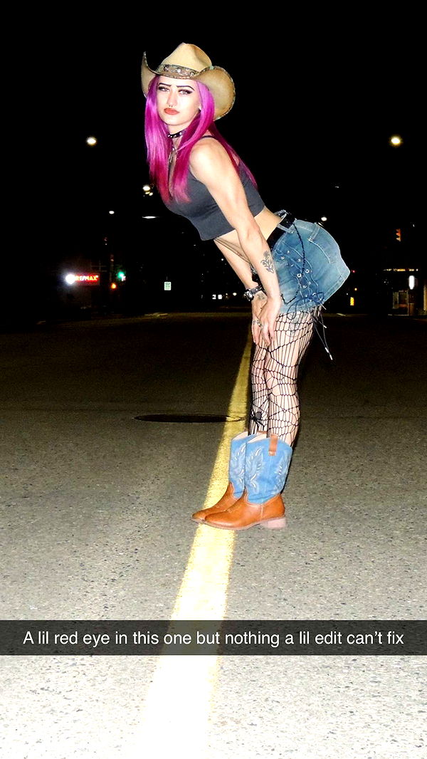 trappkittykhaos image ~ Altpins