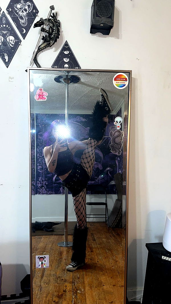 trappkittykhaos image ~ Altpins