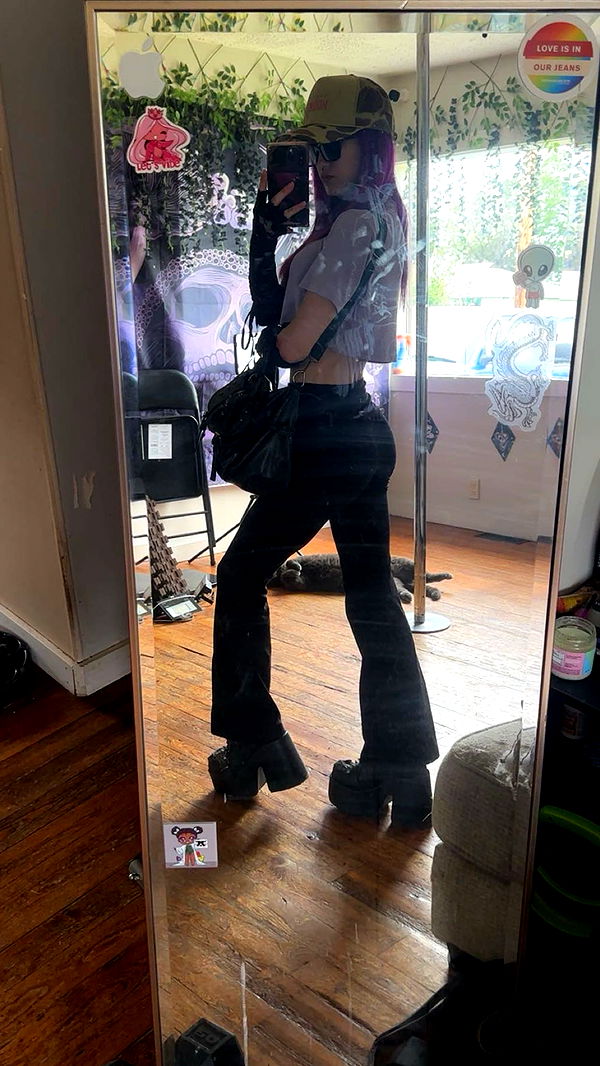 trappkittykhaos image ~ Altpins