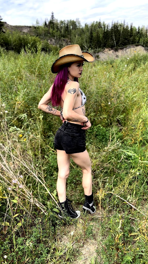 trappkittykhaos image ~ Altpins