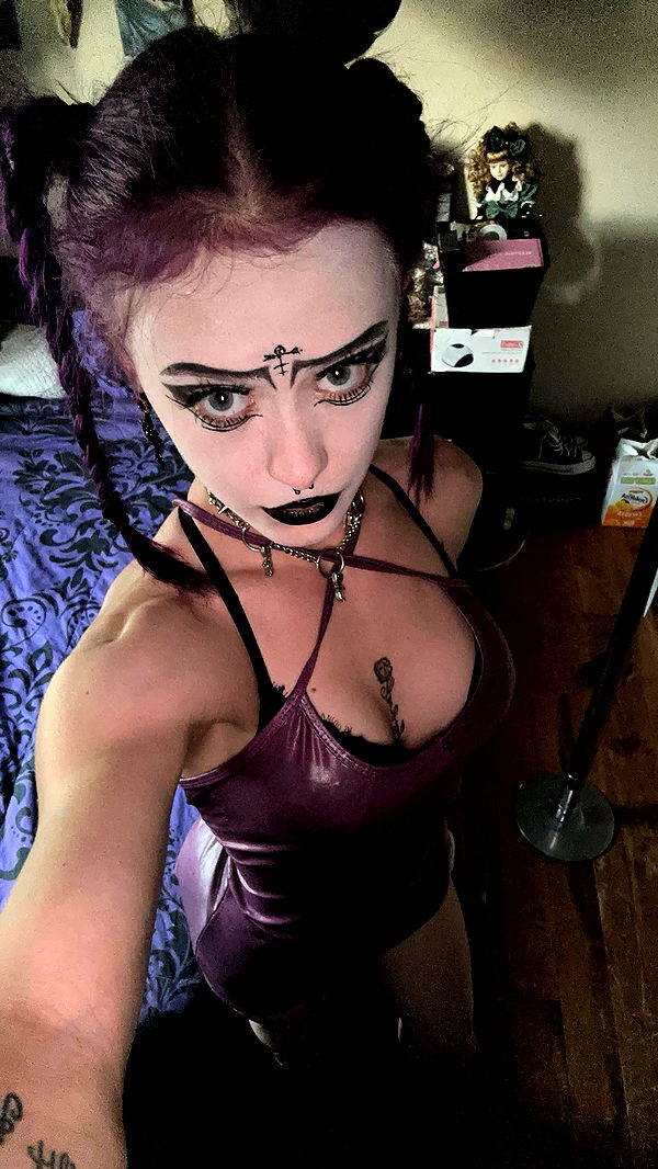 trappkittykhaos image ~ Altpins