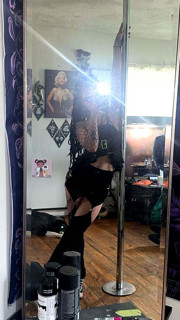 trappkittykhaos image ~ Altpins