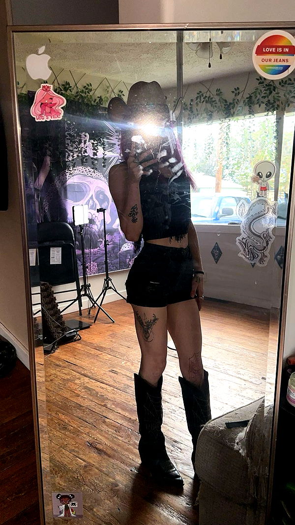 trappkittykhaos image ~ Altpins