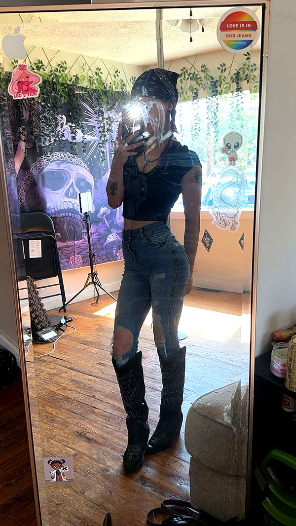 trappkittykhaos image ~ Altpins