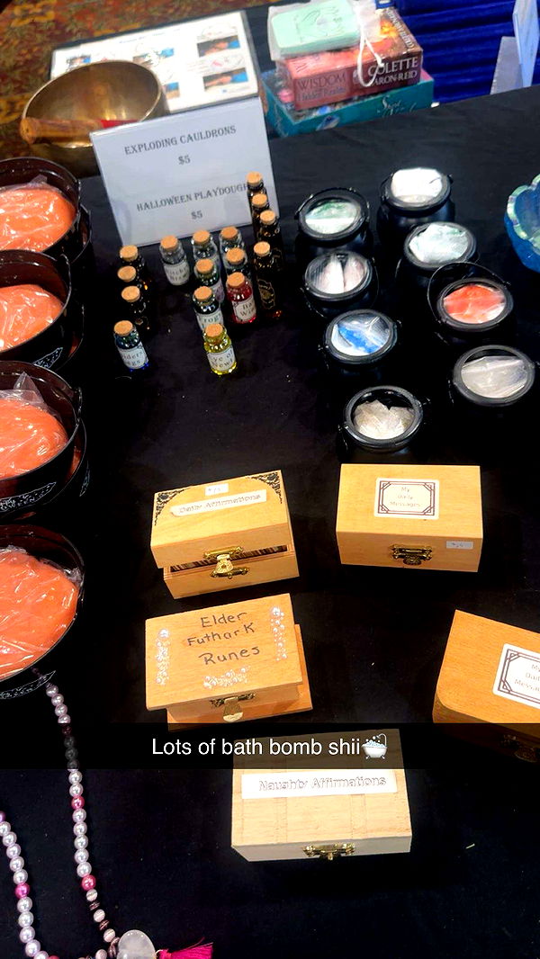 trappkittykhaos image ~ Altpins