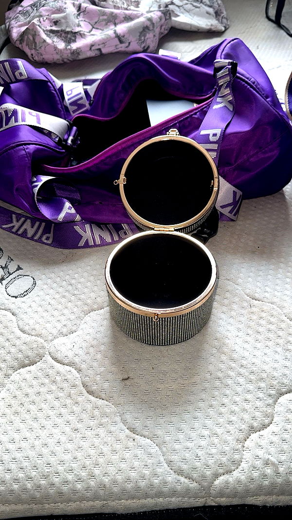 trappkittykhaos image ~ Altpins