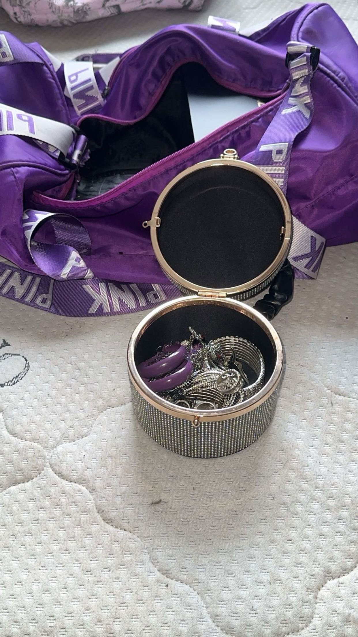 trappkittykhaos snapchat image archive image