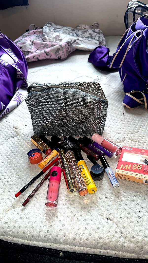 trappkittykhaos image ~ Altpins