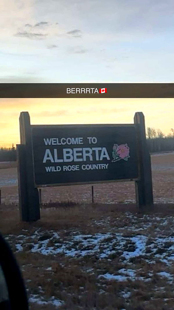 trappkittykhaos image ~ Altpins