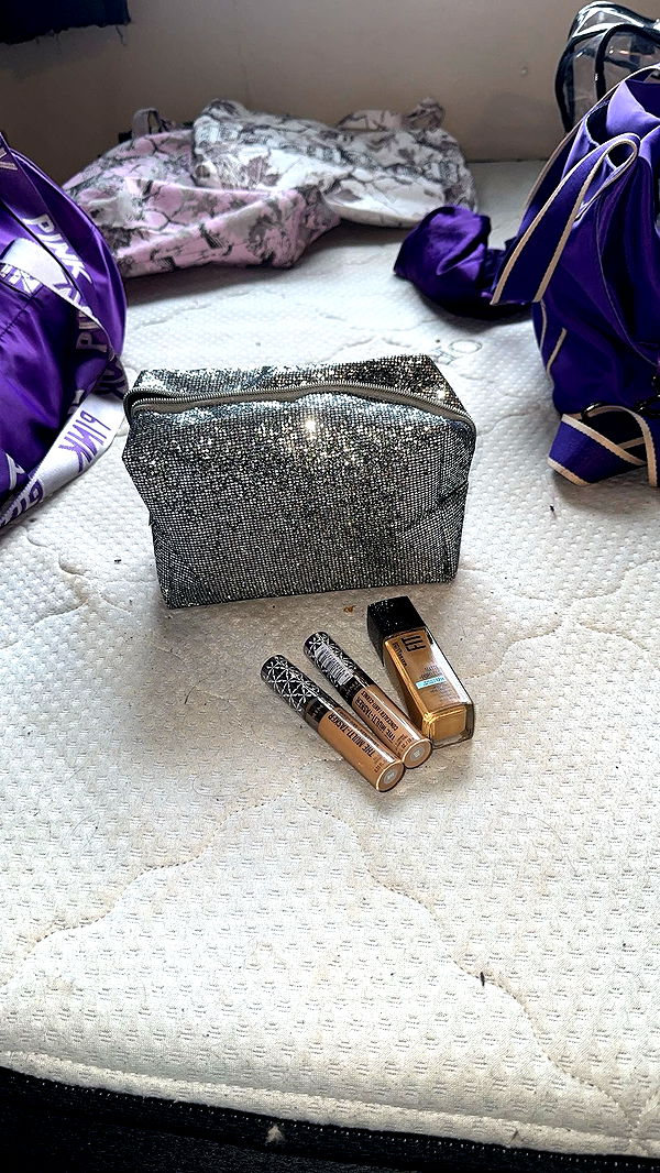 trappkittykhaos image ~ Altpins