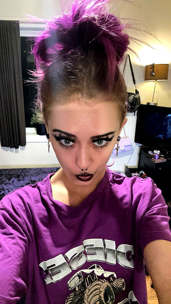 trappkittykhaos image ~ Altpins