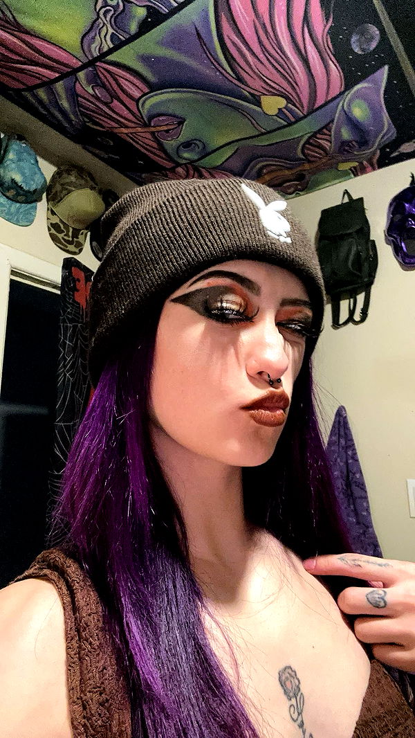 trappkittykhaos image ~ Altpins