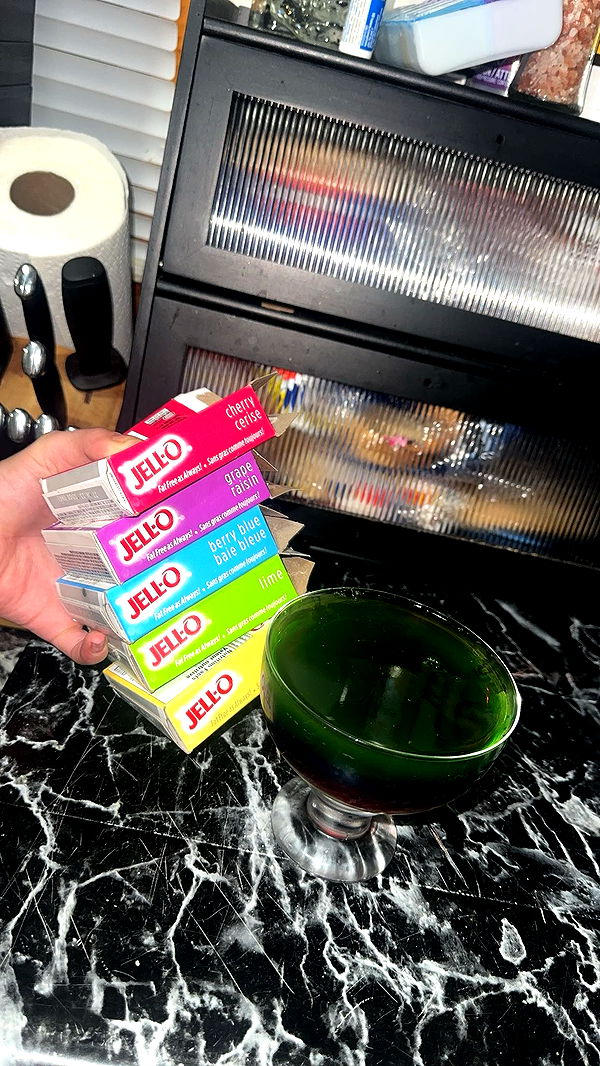 trappkittykhaos image ~ Altpins