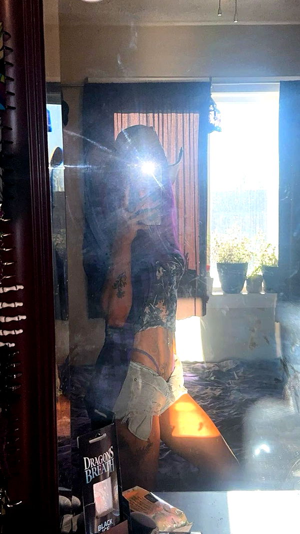 trappkittykhaos image ~ Altpins