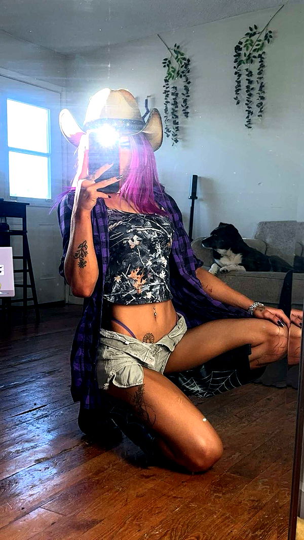 trappkittykhaos image ~ Altpins