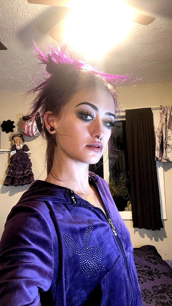 trappkittykhaos image ~ Altpins