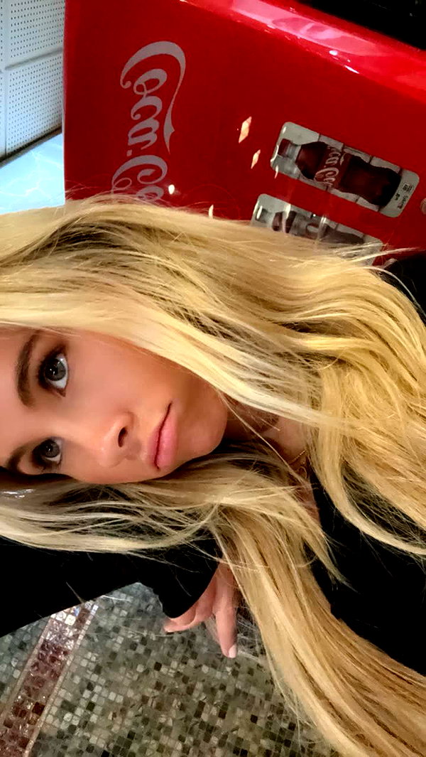 vandec23 snapchat image archive image