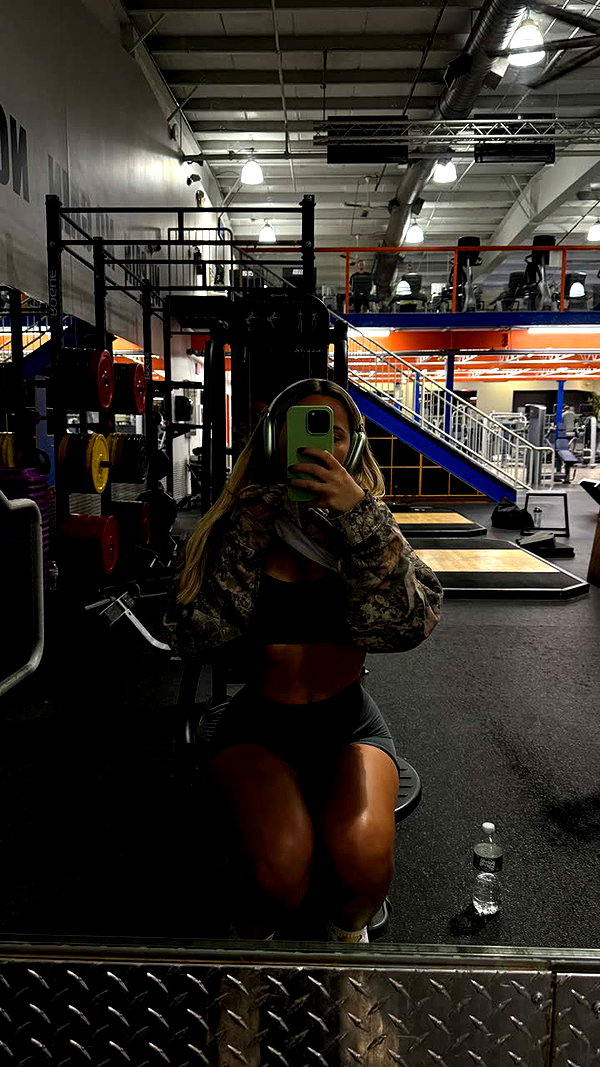 vandec23 snapchat image archive image
