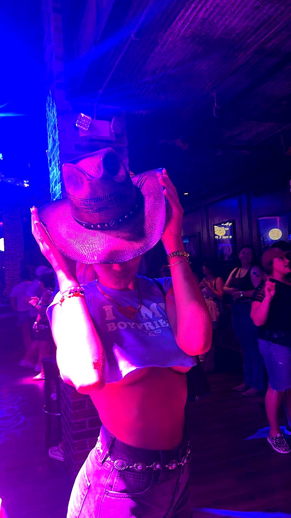 vandec23 snapchat image archive image
