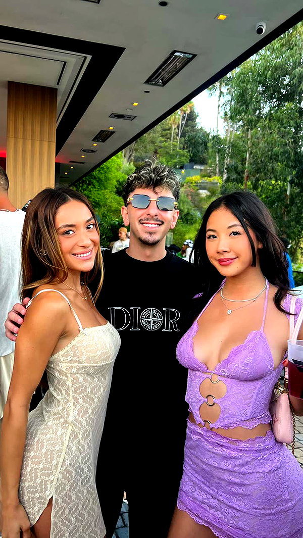 viptoriiaa snapchat image archive image