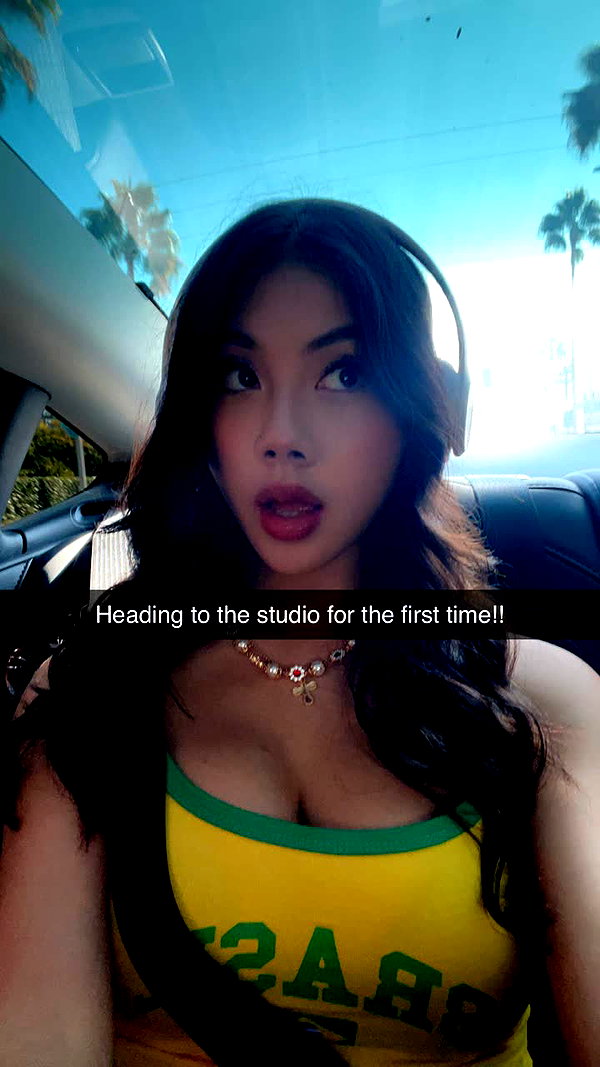 viptoriiaa snapchat image archive image