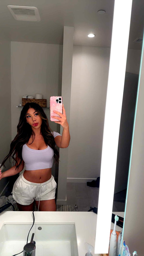 viptoriiaa snapchat image archive image