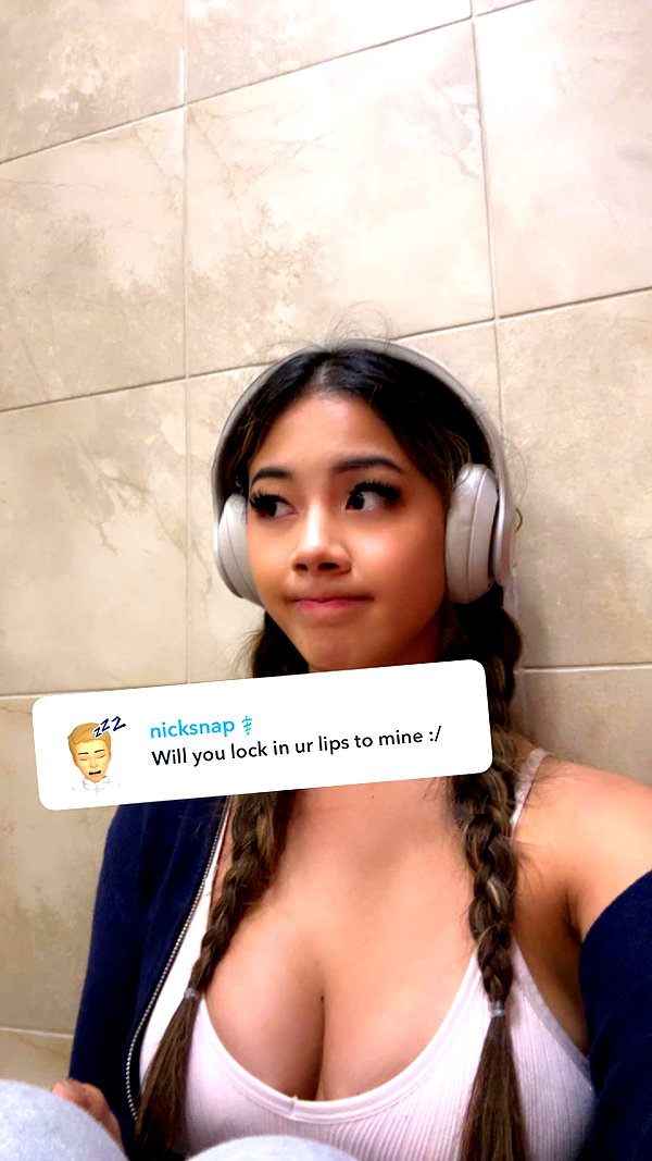 viptoriiaa snapchat image archive image