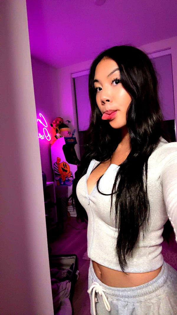 viptoriiaa snapchat image archive image