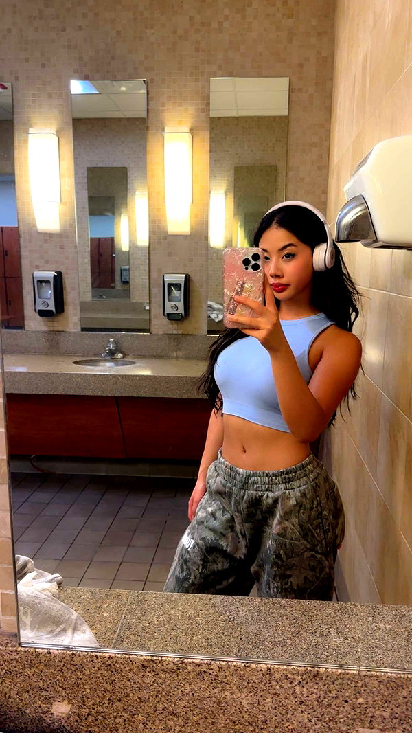 viptoriiaa snapchat image archive image