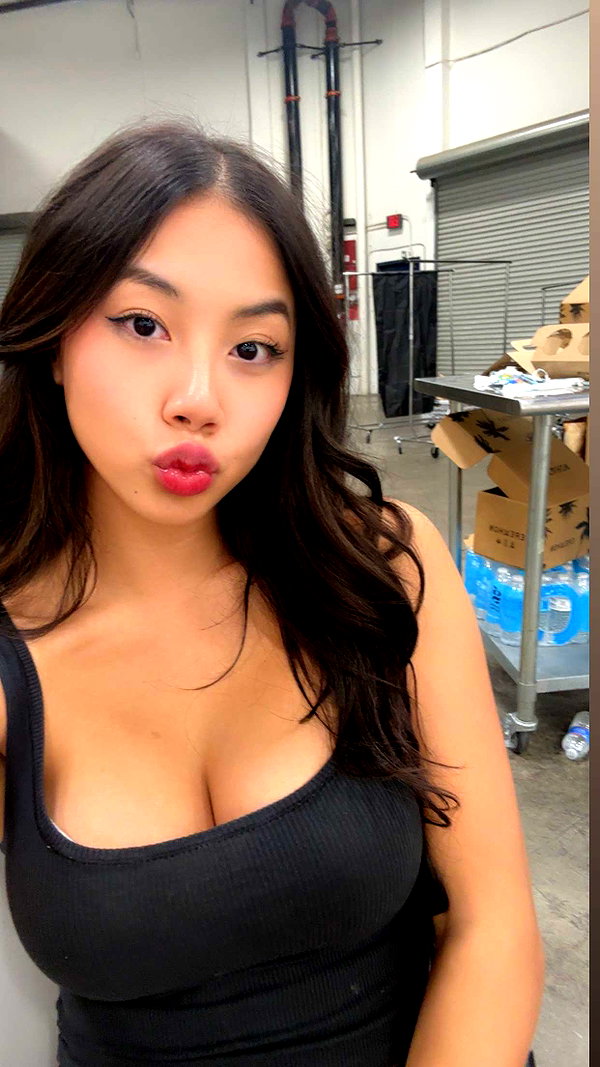 viptoriiaa snapchat image archive image