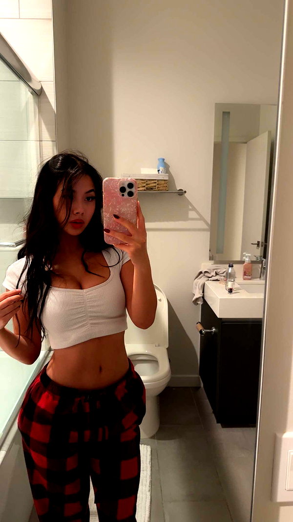 viptoriiaa snapchat image archive image