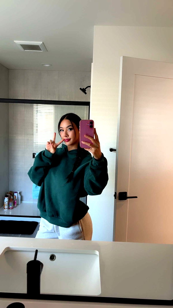 viptoriiaa snapchat image archive image