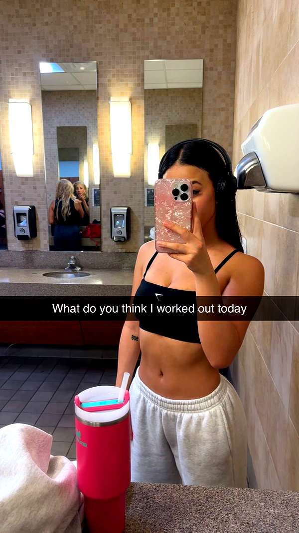 viptoriiaa snapchat image archive image