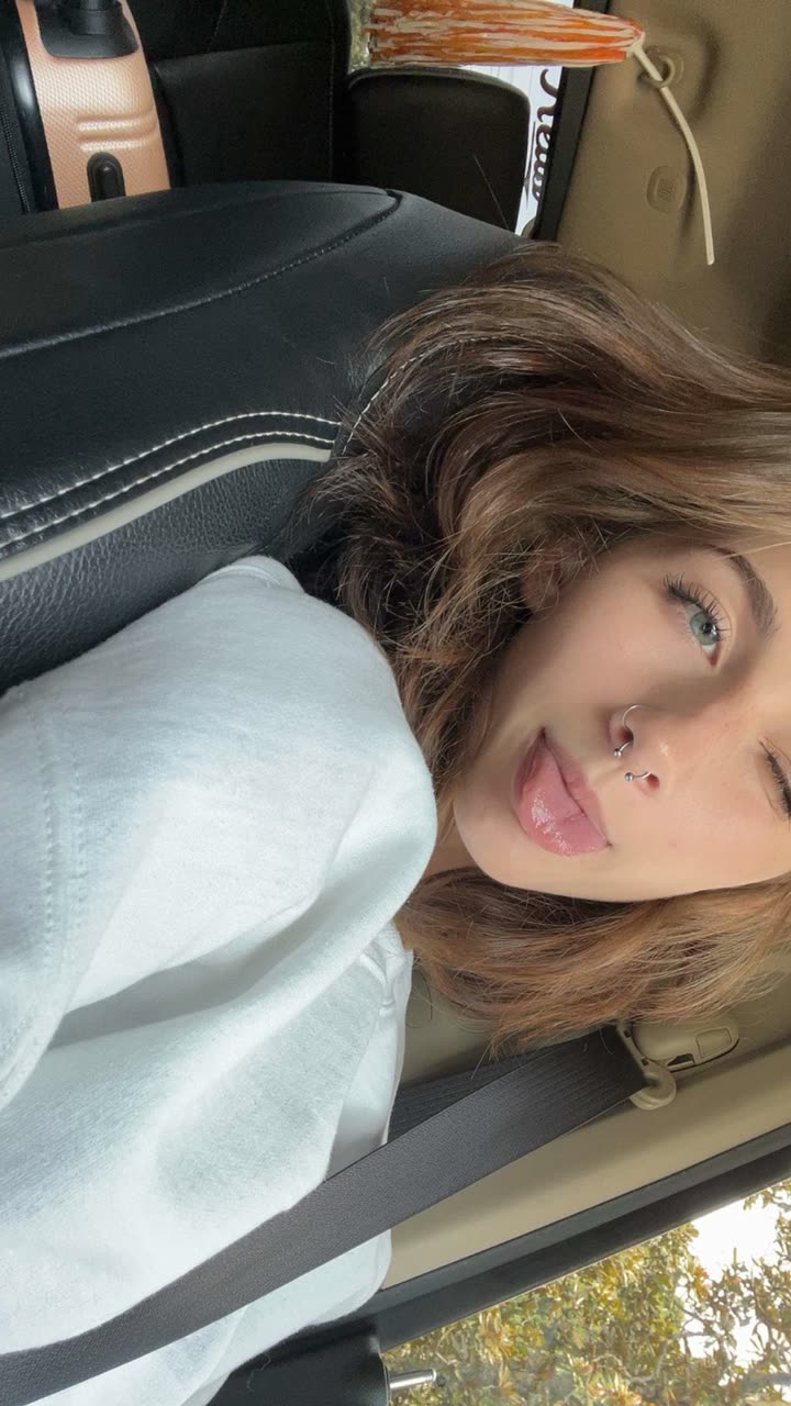 willow.jc snapchat image archive image