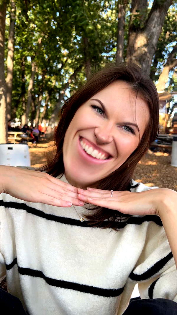 willow.jc image ~ Altpins