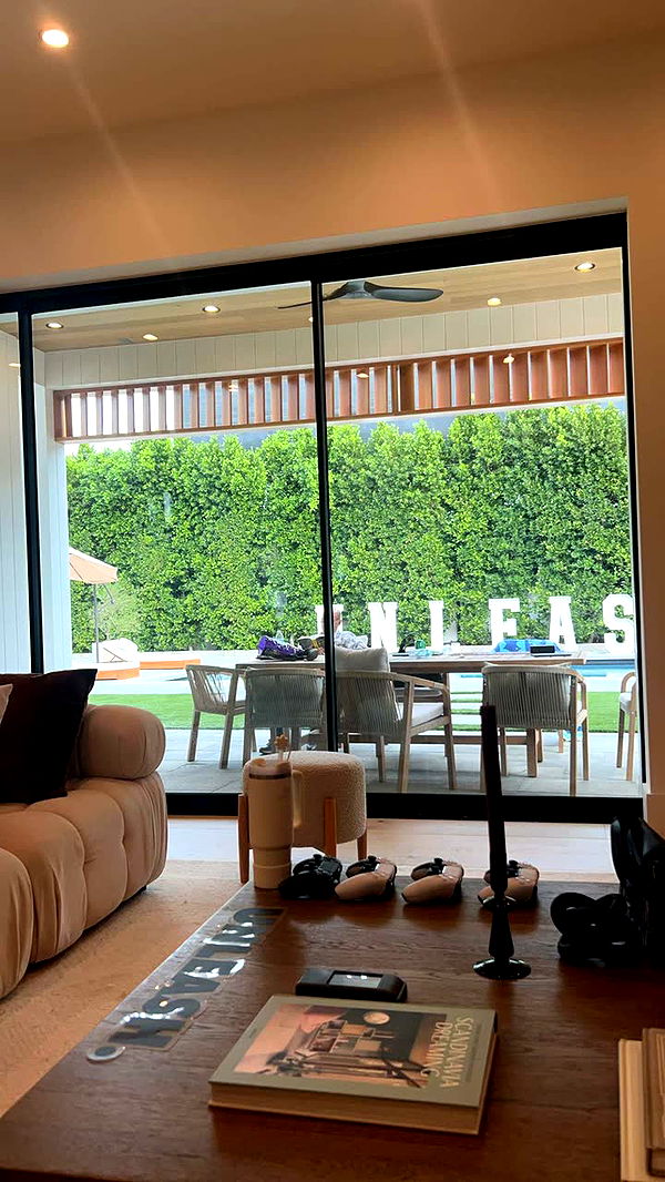 willow.jc image ~ Altpins