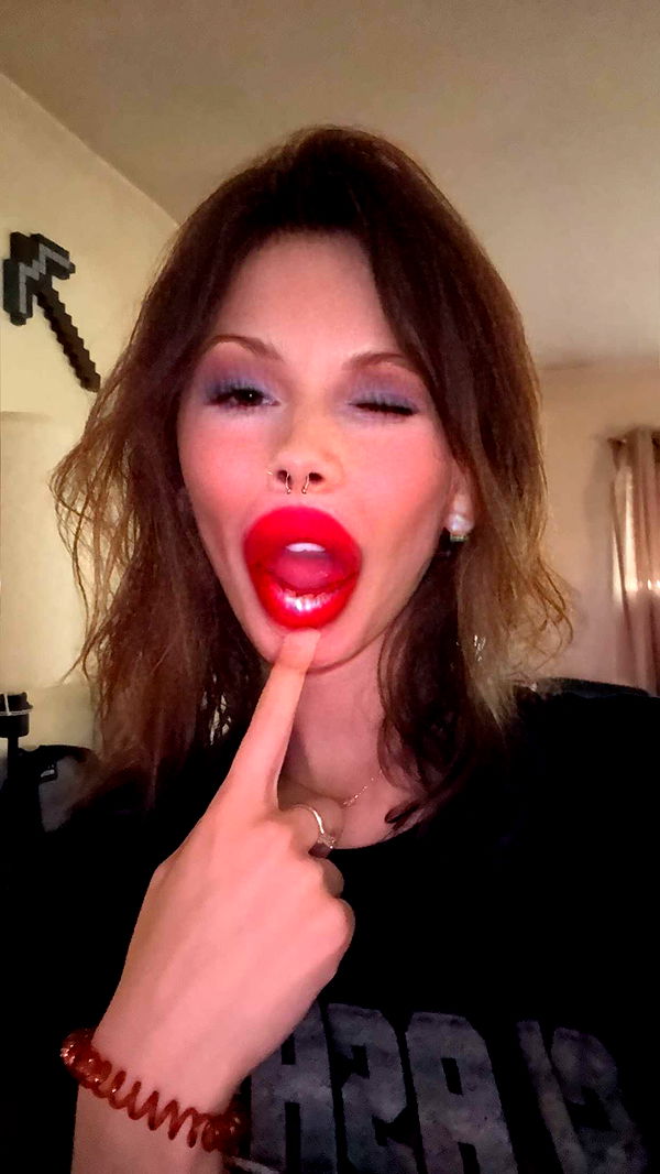 willow.jc image ~ Altpins