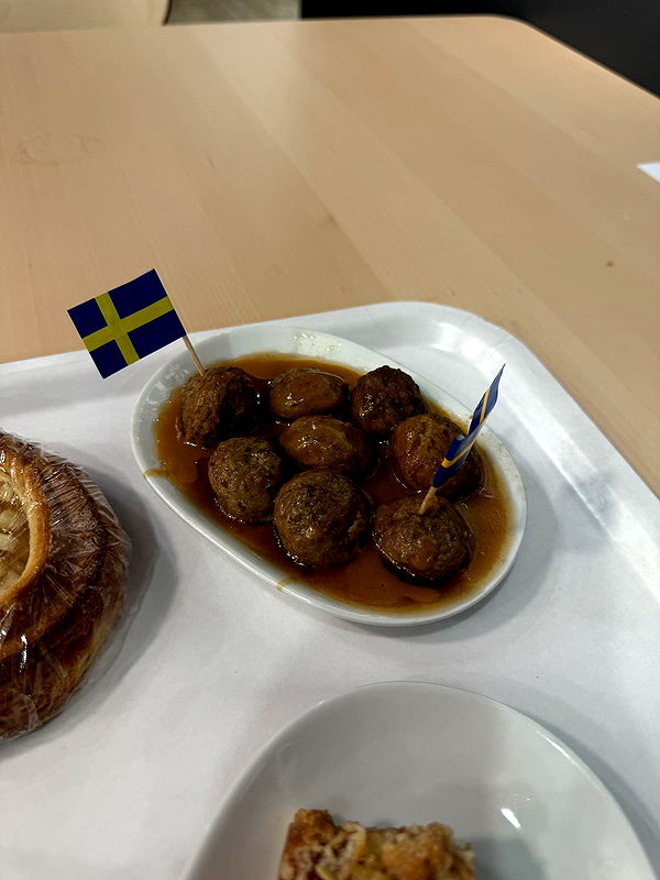 willow.jc image ~ Altpins