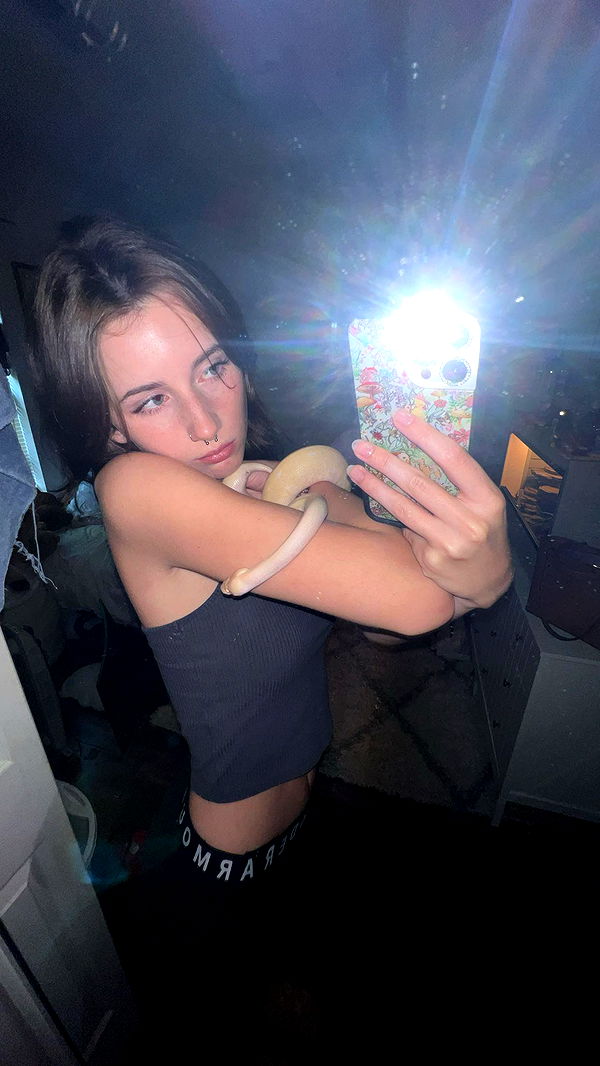 willow.jc image ~ Altpins