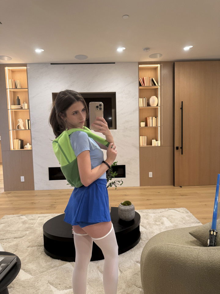 willow.jc snapchat image archive image