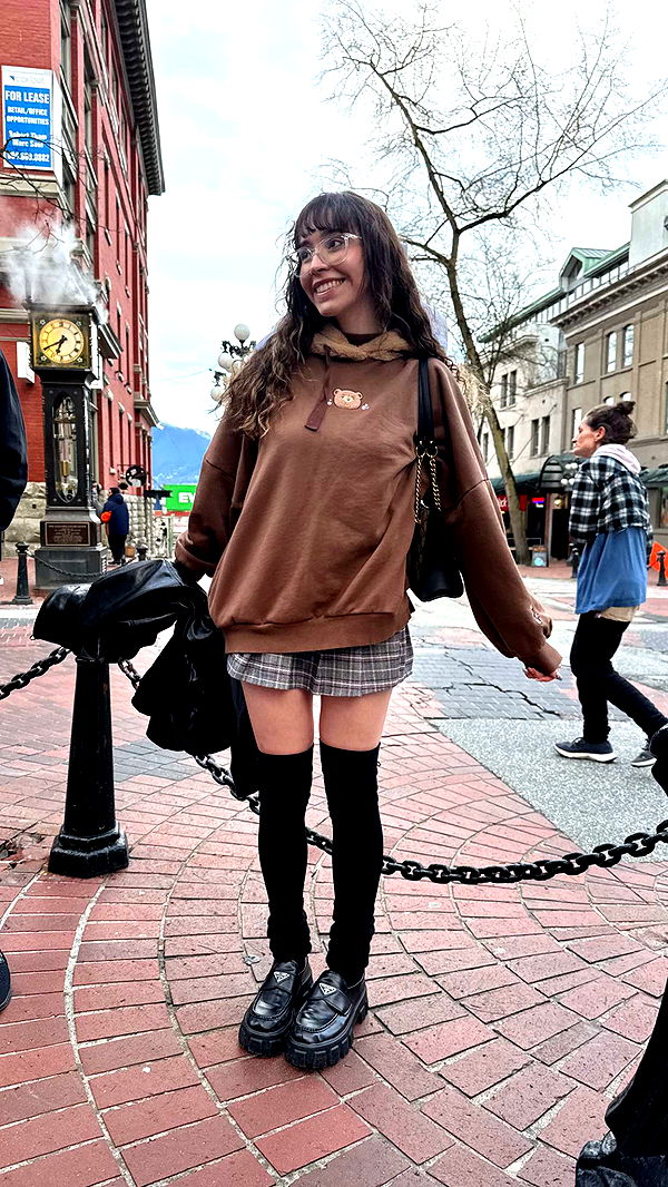 xcatlyn image ~ Altpins