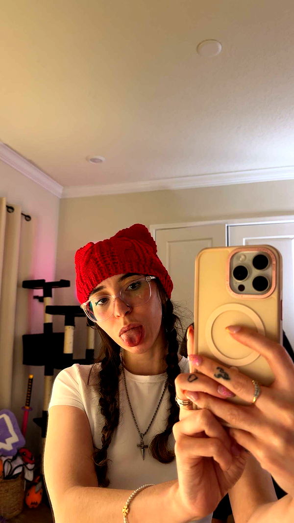 xcatlyn image ~ Altpins