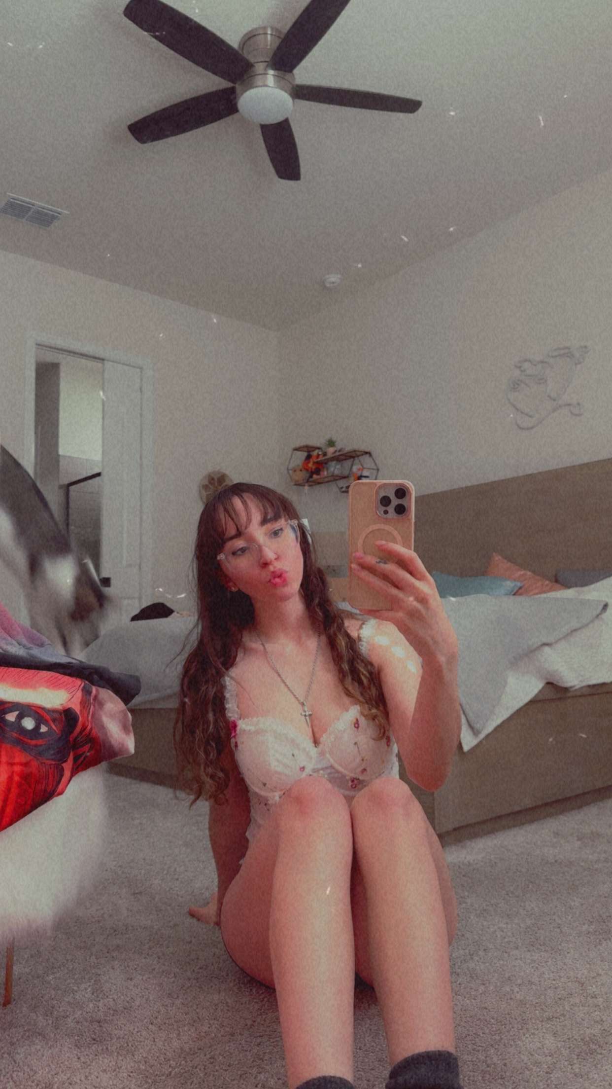 xcatlyn snapchat image archive image