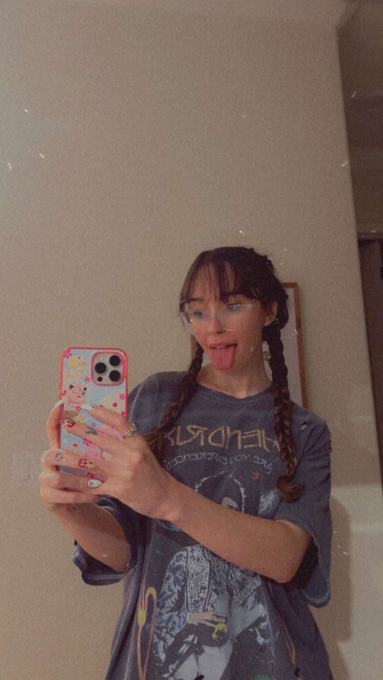 xcatlyn snapchat image archive image