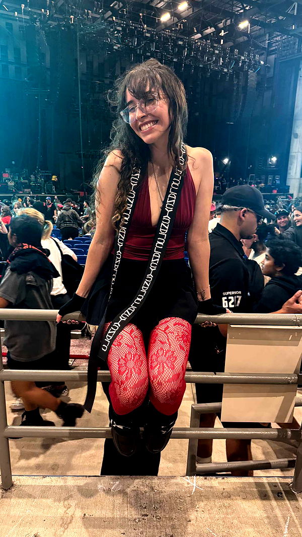 xcatlyn image ~ Altpins