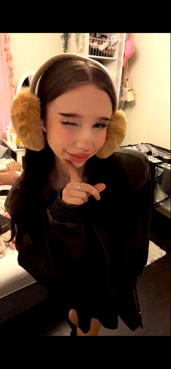 xeliabunny image ~ Altpins