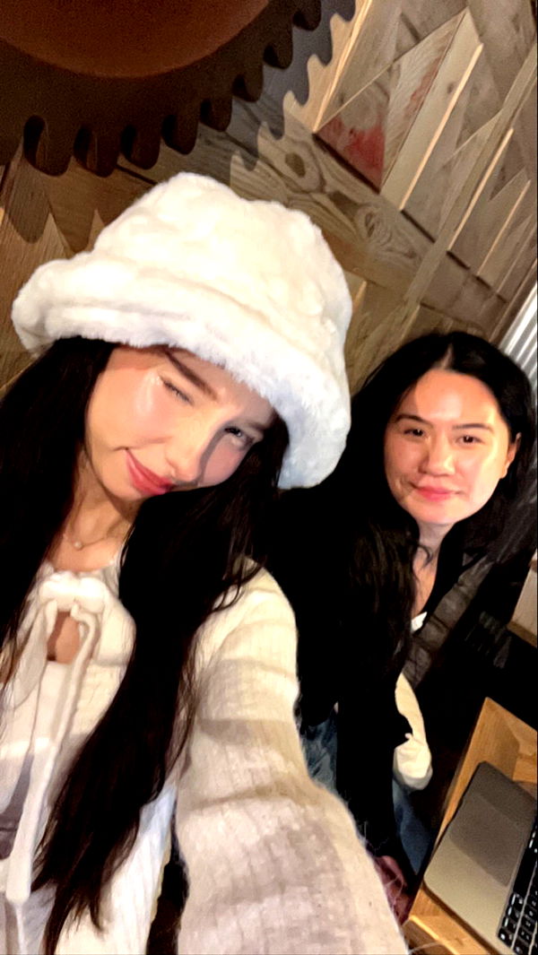 xeliabunny image ~ Altpins