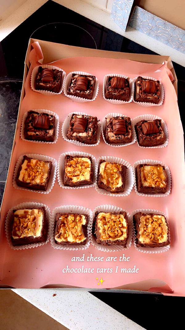 xeliabunny image ~ Altpins