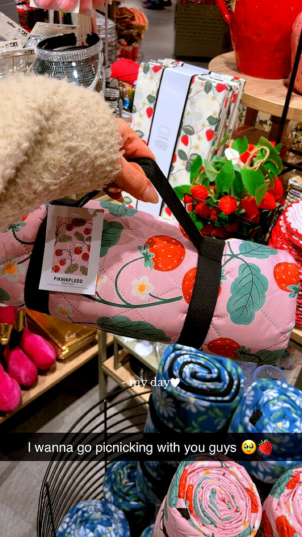 xeliabunny image ~ Altpins