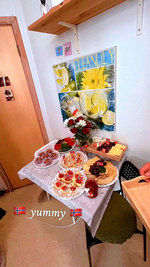 xeliabunny image ~ Altpins